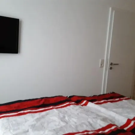 Lägenhet Zentrale In Der Liewald Mit Terrasse Und Glasfaseranschluss